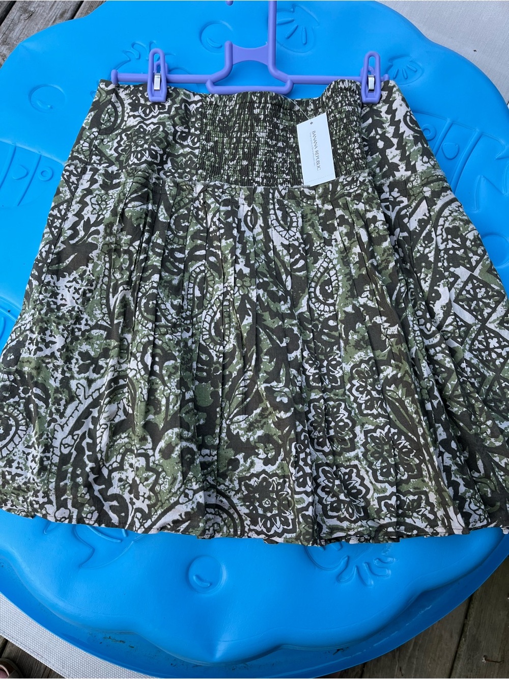 Banana Republic summer skirt